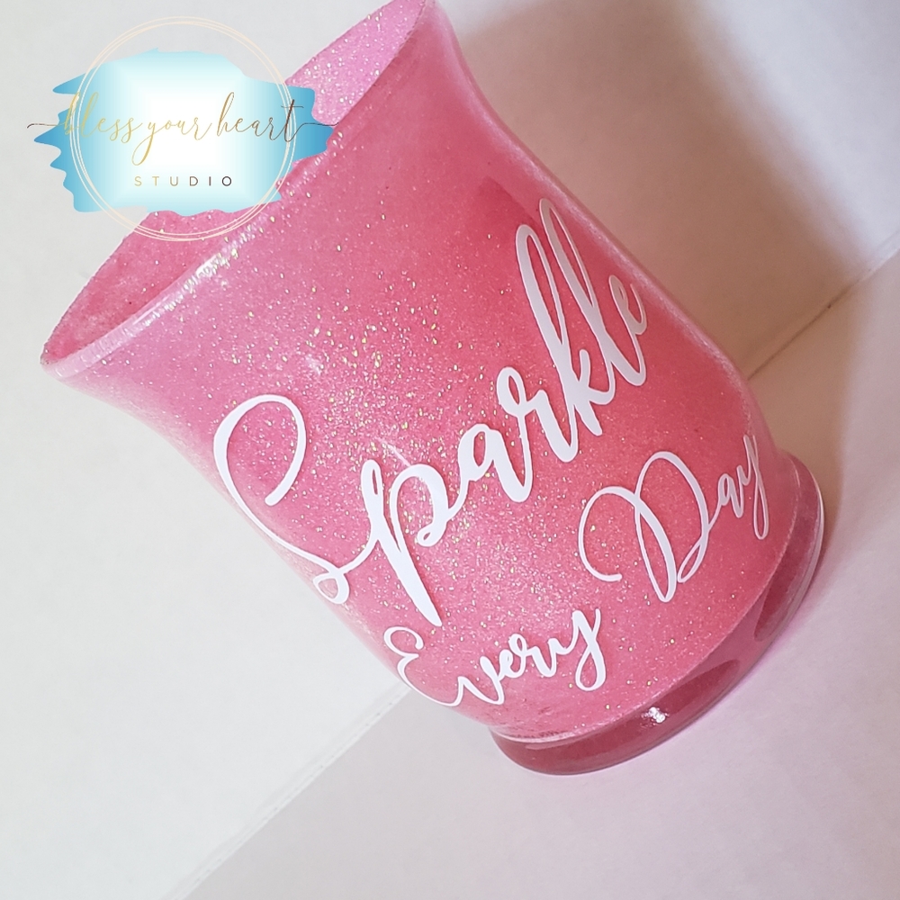 Makeup brush holder pink